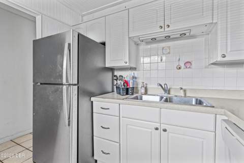 1504 Virginia Avenue #204, Daytona Beach FL - photo 11 of 27