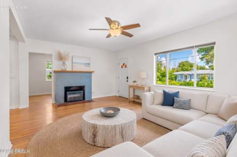 262 Seaview Avenue, Daytona Beach FL - photo 10 of 57