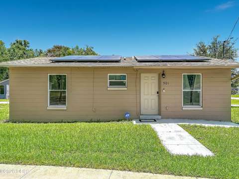 501 W Lisbon Parkway, home for sale in DeLand 32720