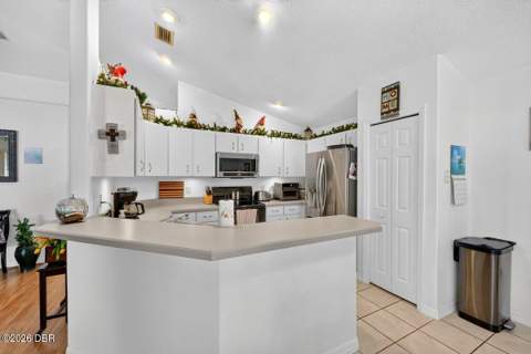 15 Pine Cedar Drive, Palm Coast FL - photo 9 of 38