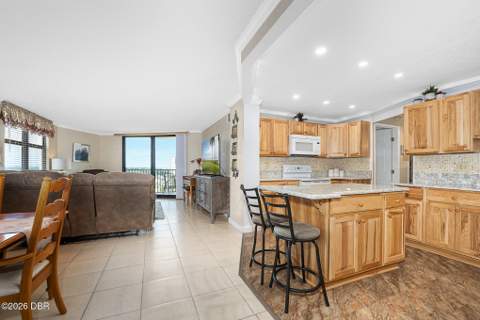 1415 Ocean Shore Boulevard #611, Ormond Beach FL - photo 13 of 60