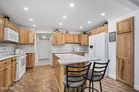 1415 Ocean Shore Boulevard #611, Ormond Beach FL - photo 19 of 60