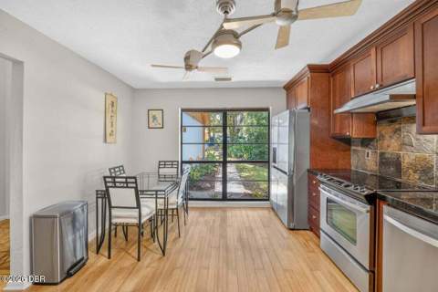 11 Indian Trail, Ormond Beach FL - photo 8 of 57
