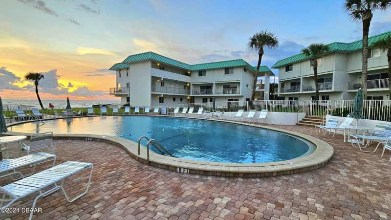 2 bedroom Condominium at 815 Ocean Shore Boulevard #10-A, Ormond Holiday Club, Ormond Beach — photo 1