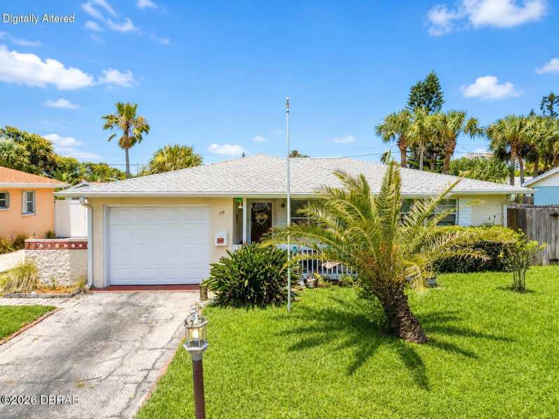 2 bedroom Single Family Residence at 115 Longwood Drive, Brendale Heights, Ormond Beach — photo 1