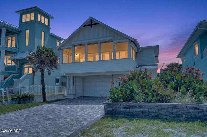 4 bedroom Single Family Residence at 6118 S Atlantic Avenue, Bethune Volusia Beach, New Smyrna Beach — photo 3