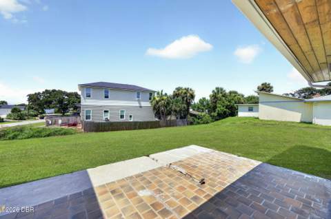 2314 S Peninsula Drive, Daytona Beach FL - photo 9 of 48