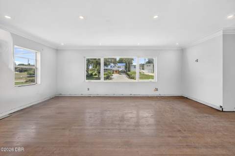 2314 S Peninsula Drive, Daytona Beach FL - photo 13 of 48