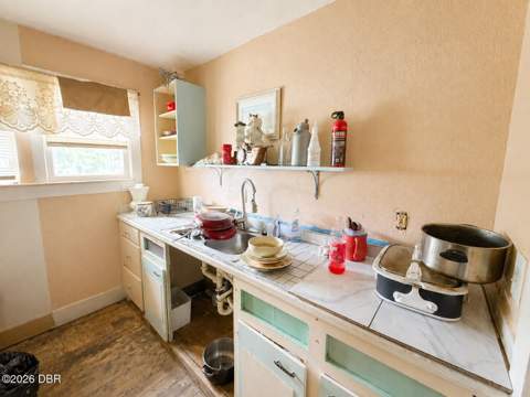 202 Shady Place, Daytona Beach FL - photo 8 of 12