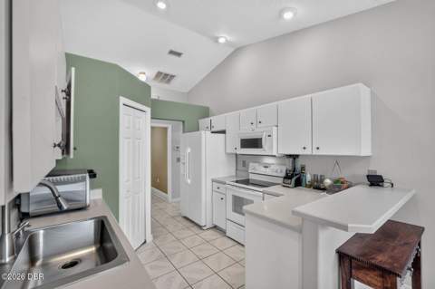 6 Roxland Lane, Palm Coast FL - photo 10 of 51