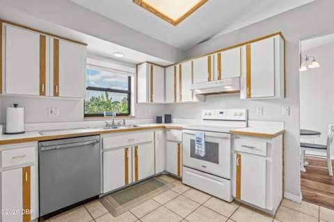 3012 Anchor Drive, Ormond Beach FL - photo 11 of 41