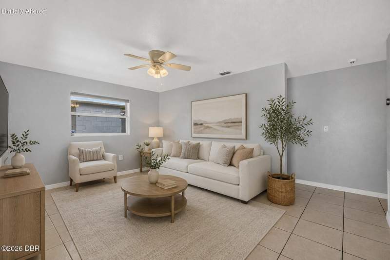 3 bedroom Single Family Residence at 736 S Caroline Street, Daytona Gardens, Daytona Beach — photo 3