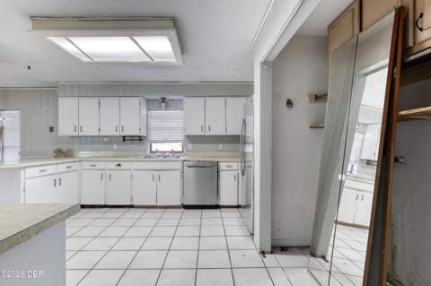 1498 Old Kings Road, Daytona Beach FL - photo 10 of 62