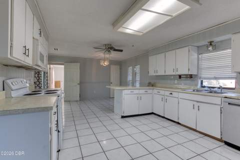 1498 Old Kings Road, Daytona Beach FL - photo 13 of 62