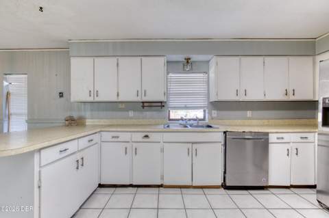1498 Old Kings Road, Daytona Beach FL - photo 14 of 62