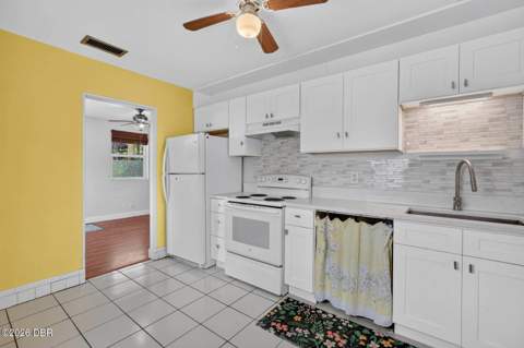 554 Martha Drive, Holly Hill FL - photo 12 of 27