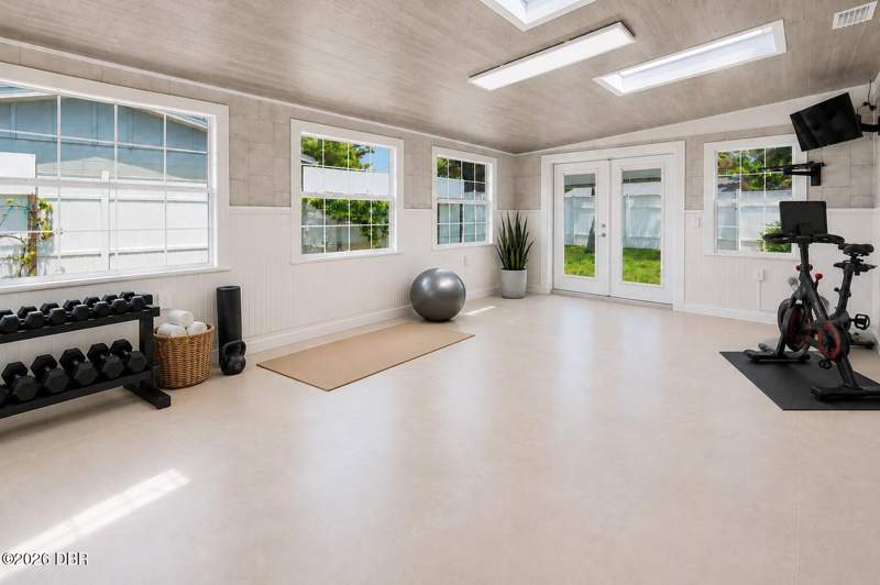 3 bedroom Single Family Residence at 1316 Golf Avenue, Carrollwood, Ormond Beach — photo 3
