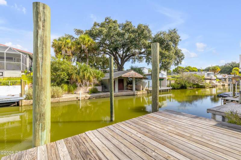 3 bedroom Single Family Residence at 128 Indian Creek Road, Indian Harbor, Oak Hill — photo 3