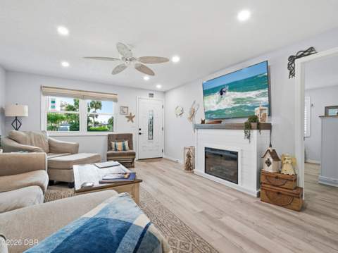1210 Thompson Place, Daytona Beach FL - photo 7 of 66