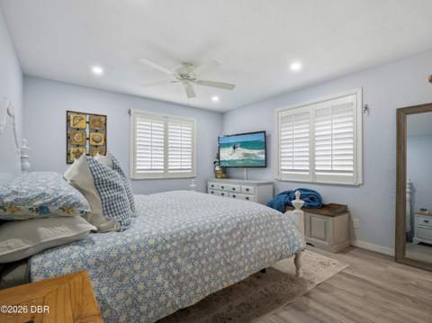 1210 Thompson Place, Daytona Beach FL - photo 21 of 66