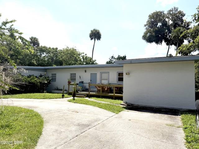 947 Longshadow Road, home for sale in South Daytona