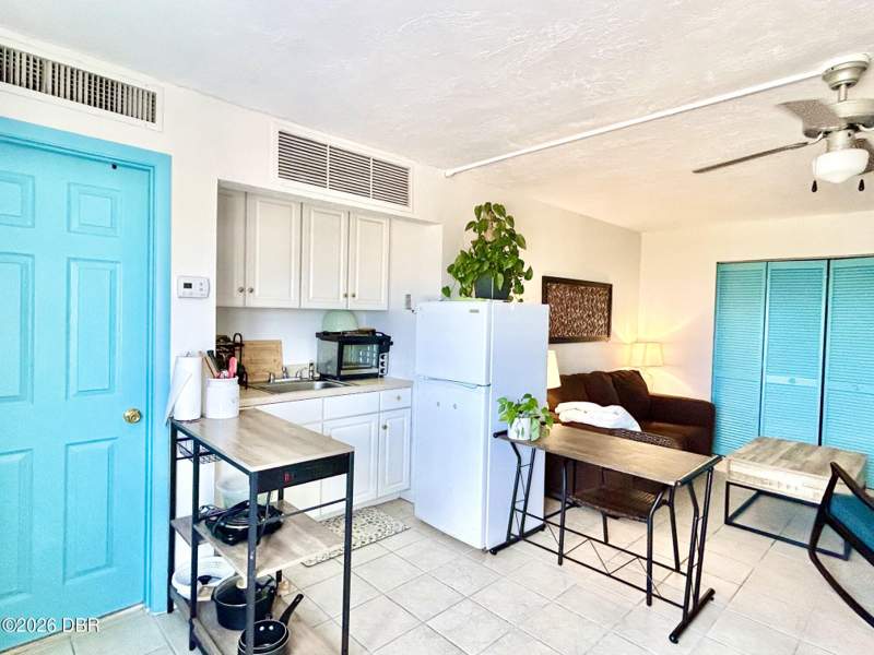 0 bedroom Condominium at 2711 N Halifax Avenue #488, Riverside Condo, Daytona Beach — photo 3