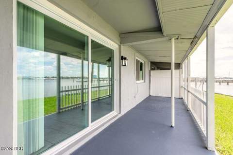 411 N Halifax Avenue #113, Daytona Beach FL - photo 12 of 37