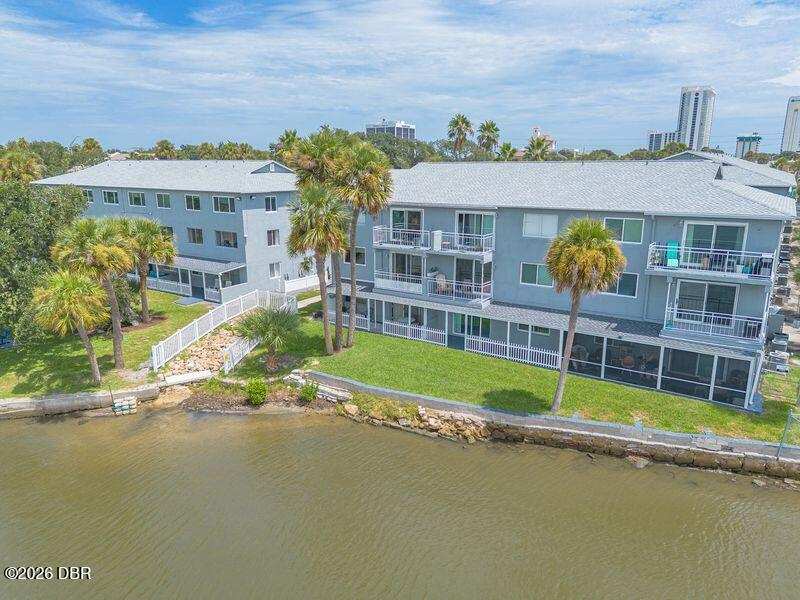 2 bedroom Condominium at 411 N Halifax Avenue #113, Acqua At Daytona Beach Condo, Daytona Beach — photo 1