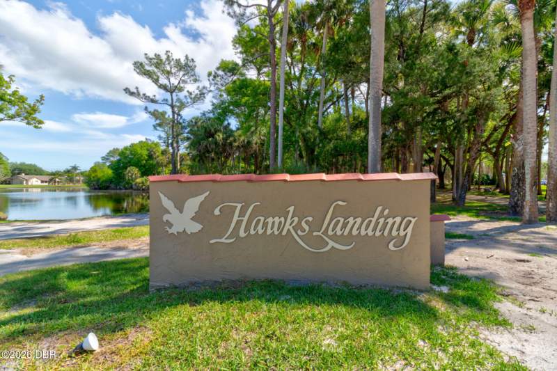 2 bedroom Single Family Residence at 101 Bob White Court #101J, Hawks Landing At Pelican Bay Condo, Daytona Beach — photo 3