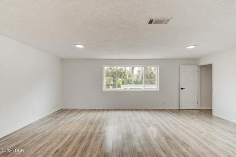 287 N Yonge Street, Ormond Beach FL - photo 8 of 23