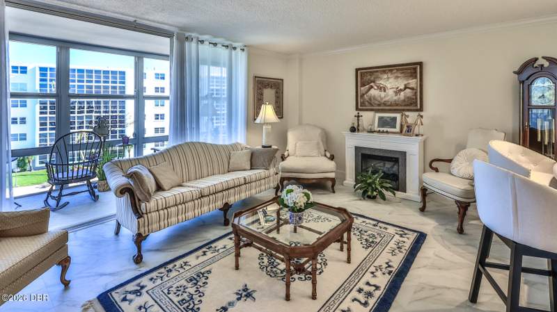 2 bedroom Condominium at 1224 S Peninsula Drive #406, Pendleton Club Condo, Daytona Beach — photo 5