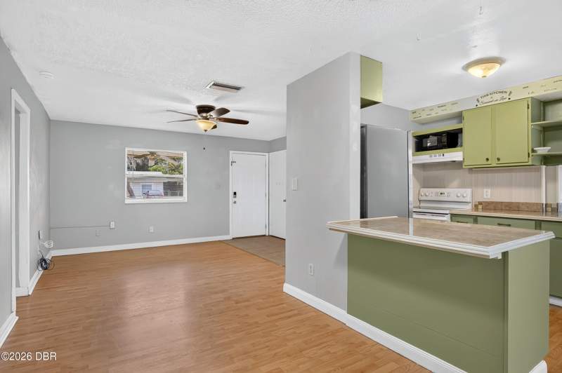 3 bedroom Single Family Residence at 1019 Pioneer Drive, Deltona Lakes, Deltona — photo 5