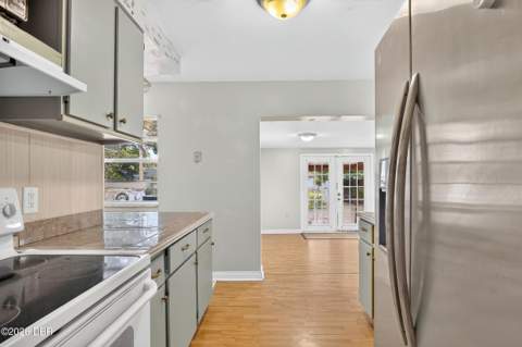 1019 Pioneer Drive, Deltona FL - photo 14 of 42