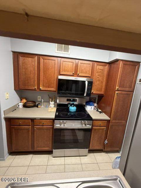 1401 S Palmetto Avenue #714, Daytona Beach FL - photo 9 of 36