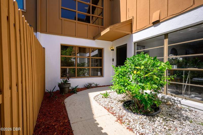 3 bedroom Townhouse at 26 Soco Trail, Arrowhead Village, Ormond Beach — photo 3