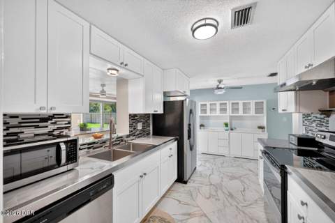 999 16th Street, Edgewater FL - photo 10 of 33