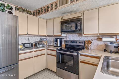 395 S Atlantic Avenue #701, Ormond Beach FL - photo 13 of 37