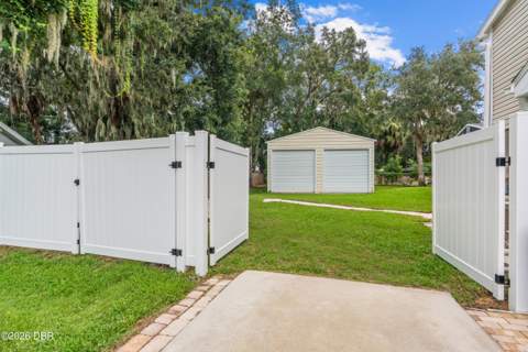460 Champagne Circle, Port Orange FL - photo 10 of 77