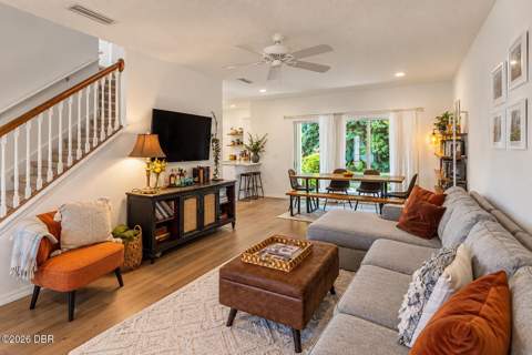 44 Bluebird Lane, Ormond Beach FL - photo 10 of 46