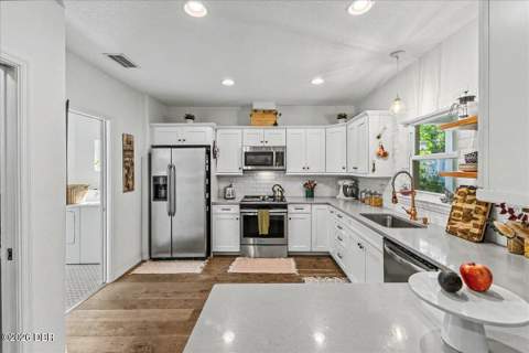44 Bluebird Lane, Ormond Beach FL - photo 12 of 46