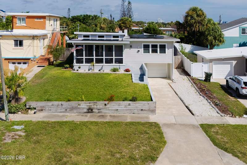2 bedroom Single Family Residence at 109 Park Avenue, Schulte Park, Daytona Beach — photo 2