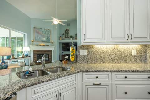41 Ludlow Lane, Palm Coast FL - photo 9 of 43