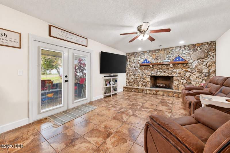 3 bedroom Single Family Residence at 222 Pinerock Place, Leisure Villas, Port Orange — photo 5