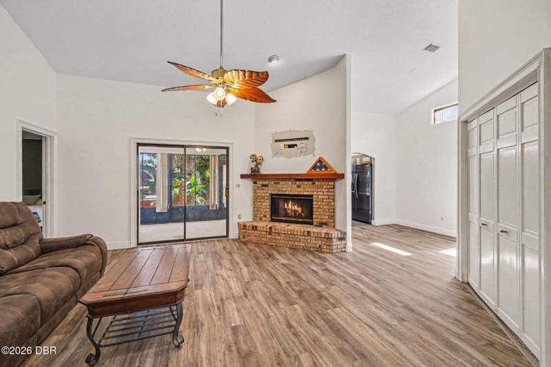 3 bedroom Single Family Residence at 748 Pine Shores Circle, Pine Island, New Smyrna Beach — photo 4