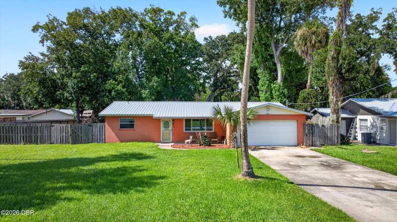 4 bedroom Single Family Residence at 706 Boston Avenue, Country Club Gardens, South Daytona — photo 3