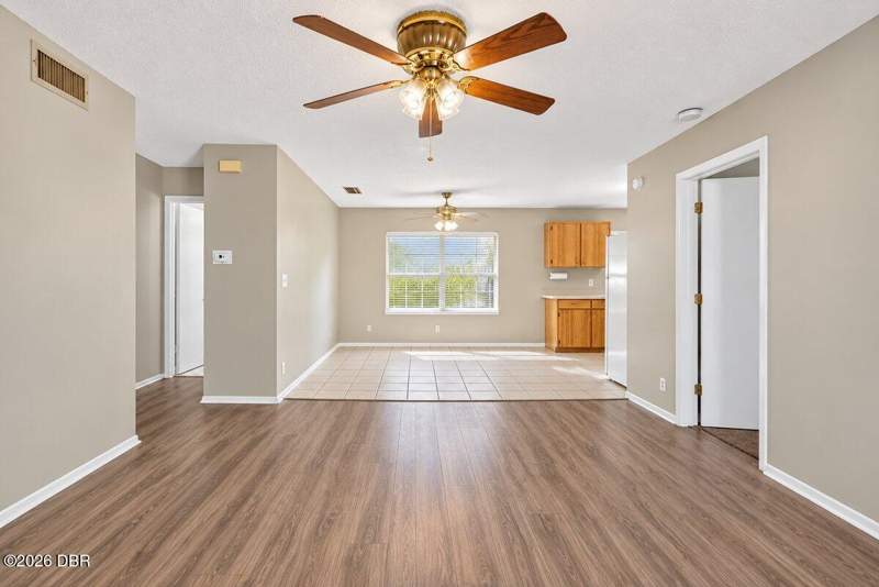 3 bedroom Single Family Residence at 1217 Arroyo Parkway, Hilltop Haven, Ormond Beach — photo 4