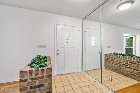7 Waterfront Court, Ormond Beach FL - photo 8 of 52