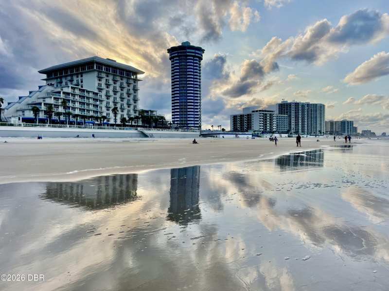 2 bedroom Condominium at 2625 S Atlantic Avenue #11SE, Peck Plaza Condo, Daytona Beach Shores — photo 1