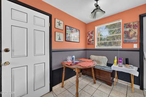1057 Berkshire Road, Daytona Beach FL - photo 7 of 23