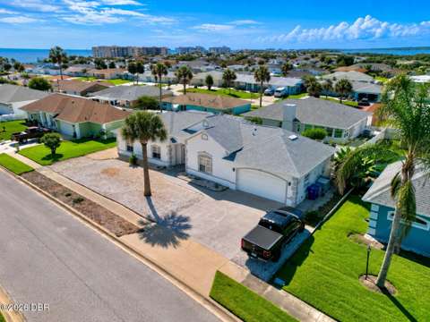 118 Peninsula Winds Drive, home for sale in Ormond Beach 32176